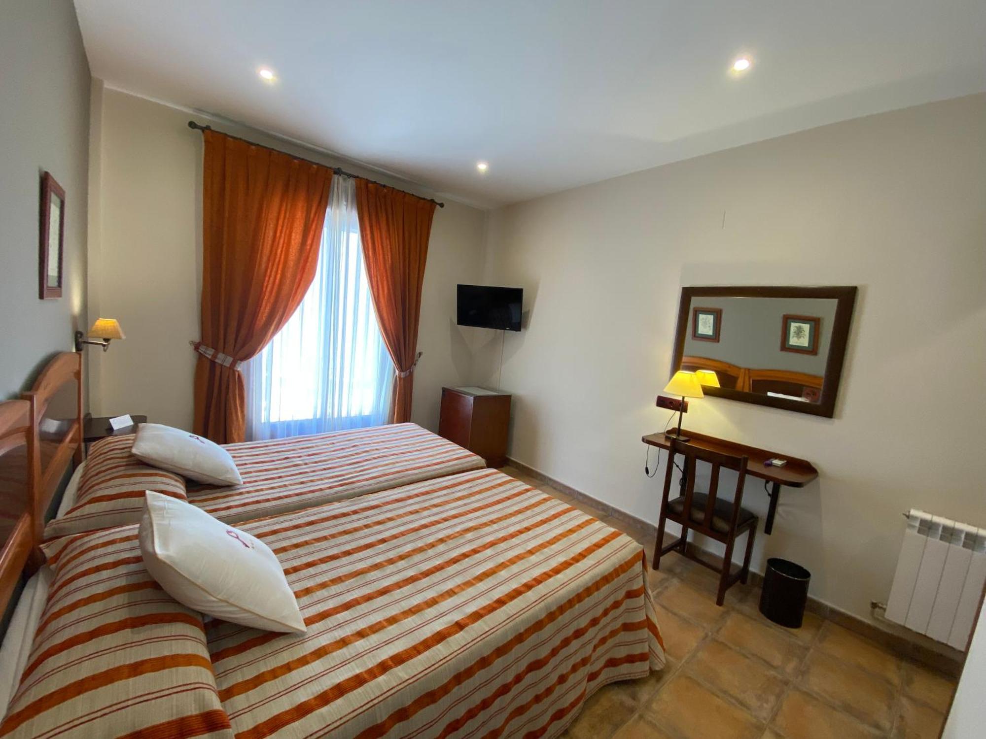 Hospedium Hotel Retiro Del Maestre Альмагро Экстерьер фото
